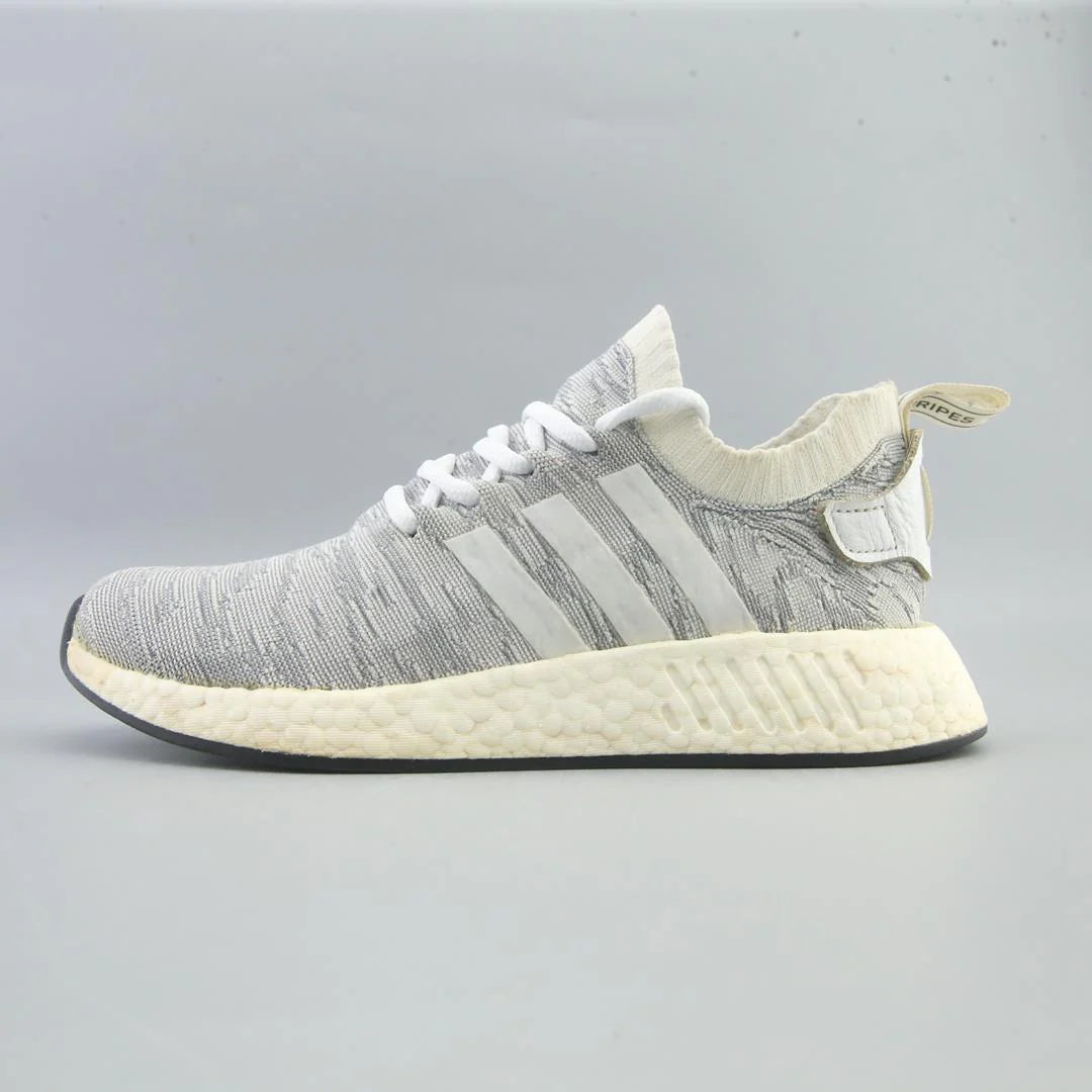 NMD R2