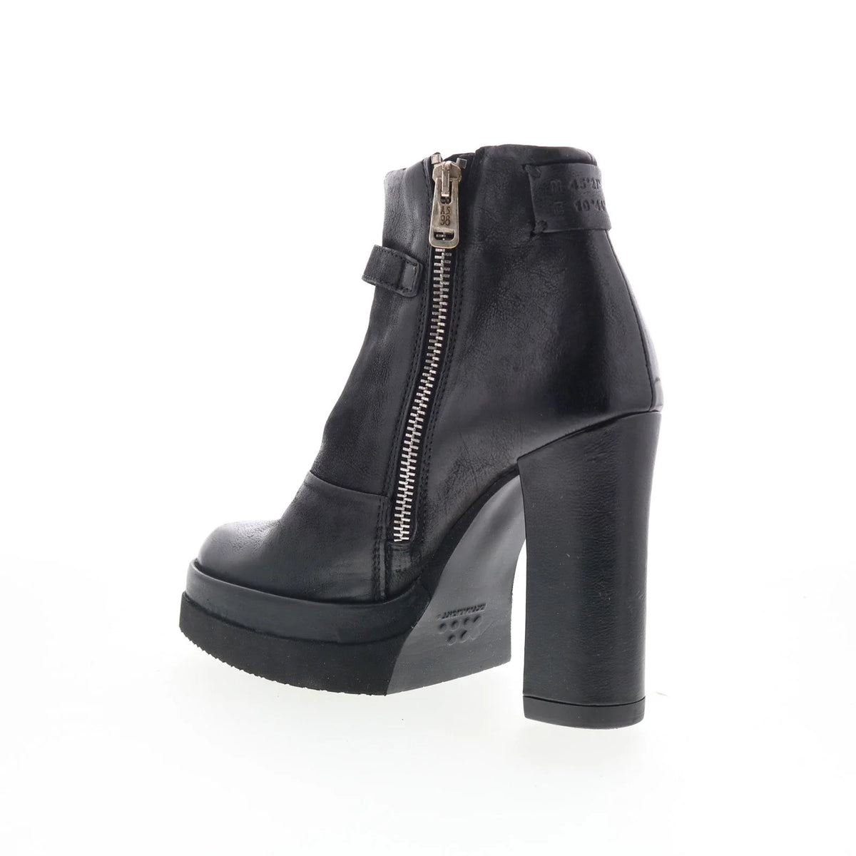Vinal Womens Black Leather Zipper Ankle & Booties Boots
