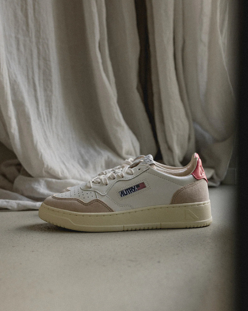 Medalist W *Leather / Suede*