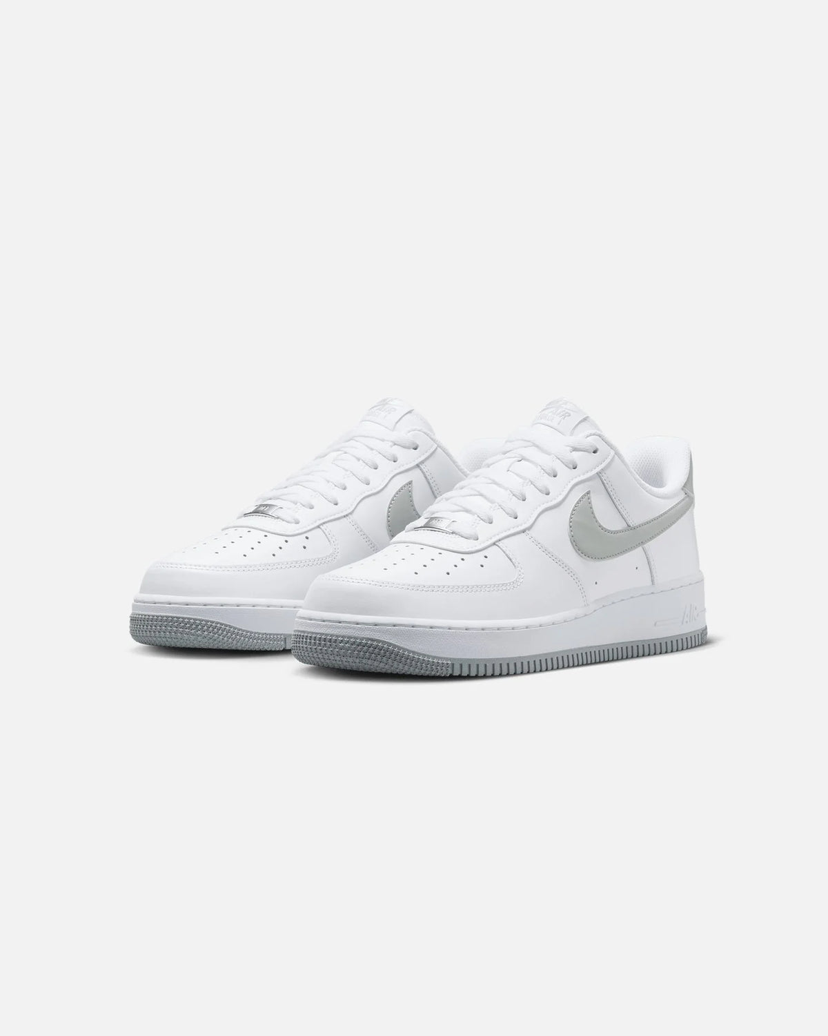 Air Force 1 '07 Essentials "Light Grey" White/Smoke Grey