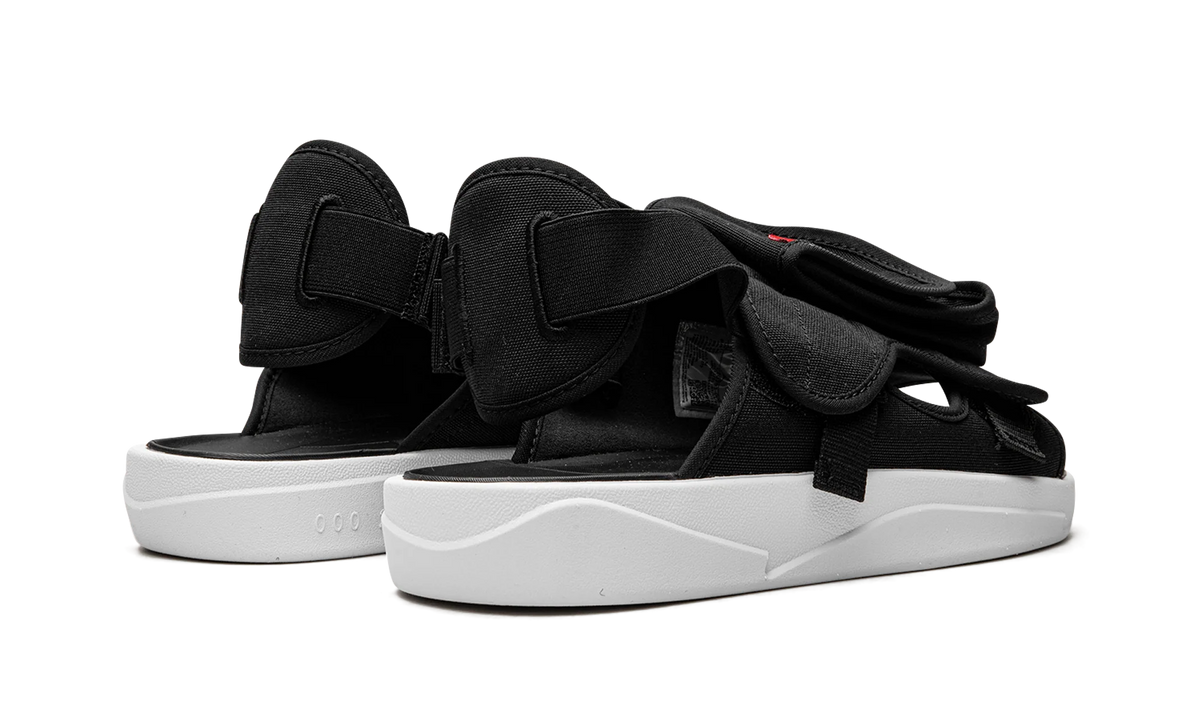LS Slide "Black / White" CZ0791 006