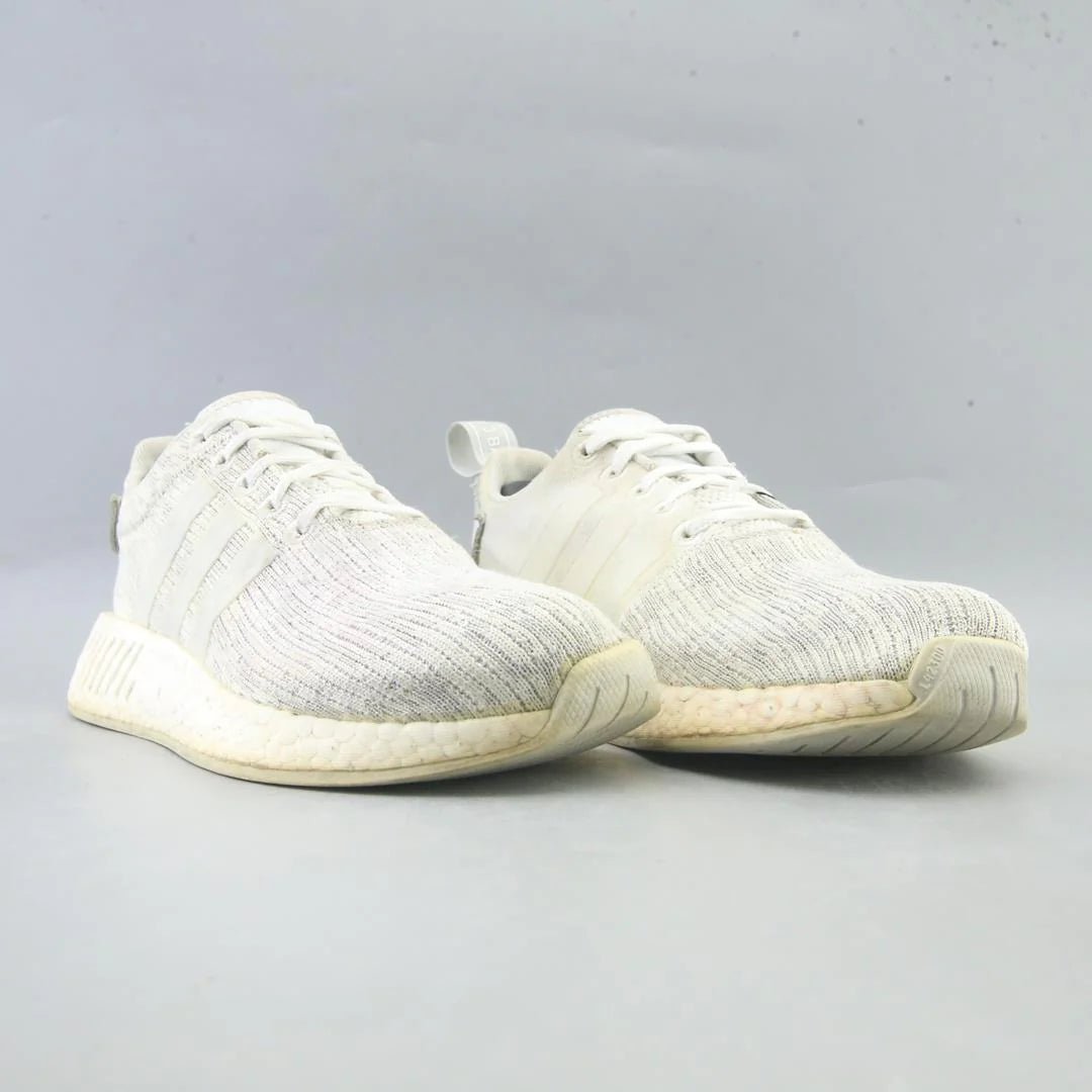 NMD R2
