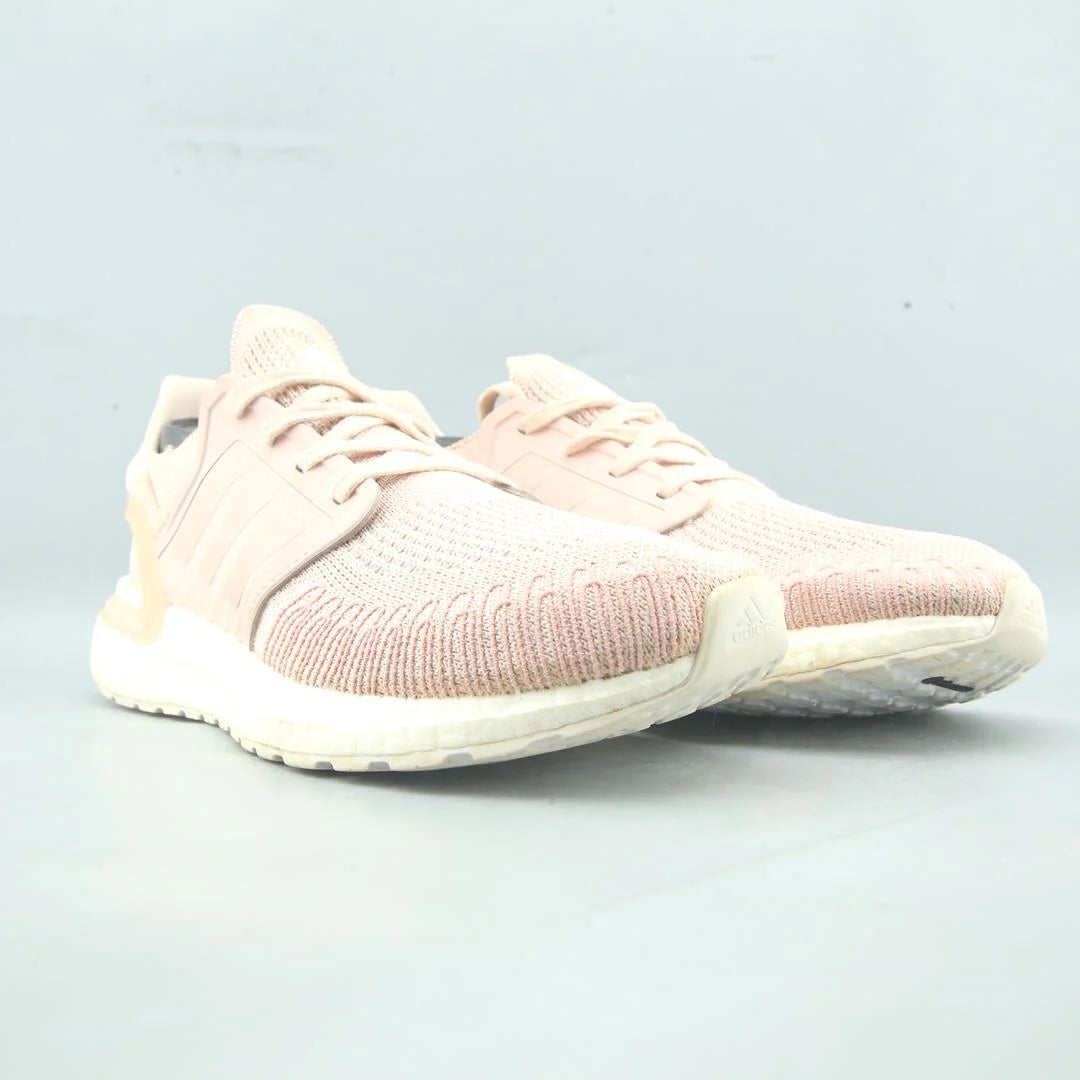ULTRA BOOST 20