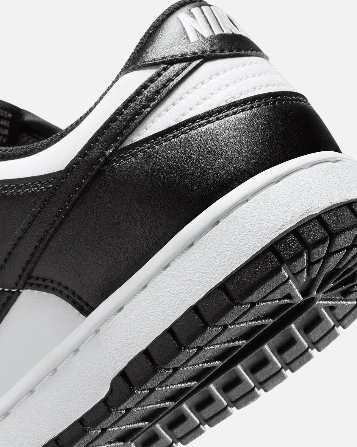 Dunk Low Retro White/Black/White