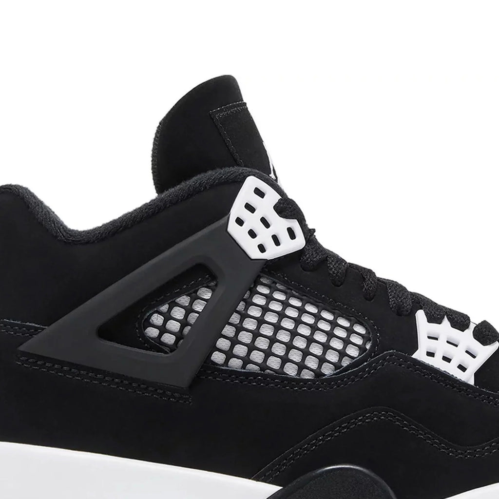 4 Retro 'White Thunder' (2024)