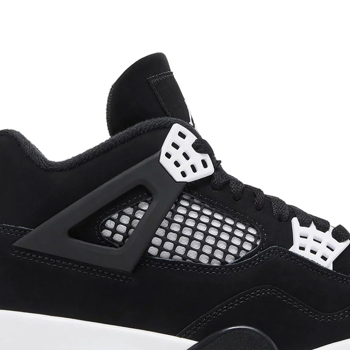 4 Retro 'White Thunder' (2024)