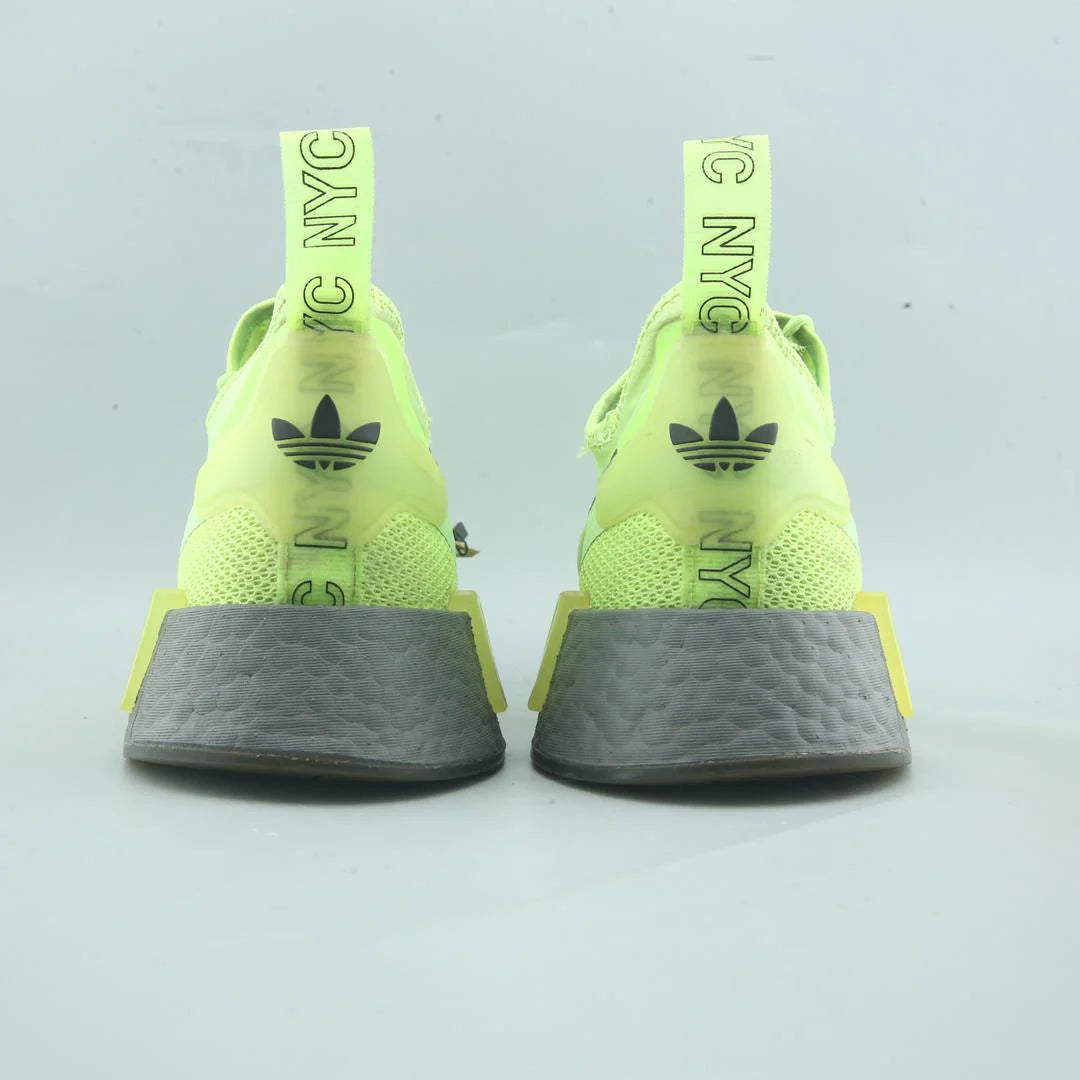 NMD R1 SPECTOO