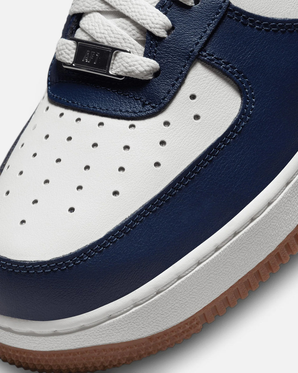 Air Force 1 '07 LV8 Sail/Midnight Navy