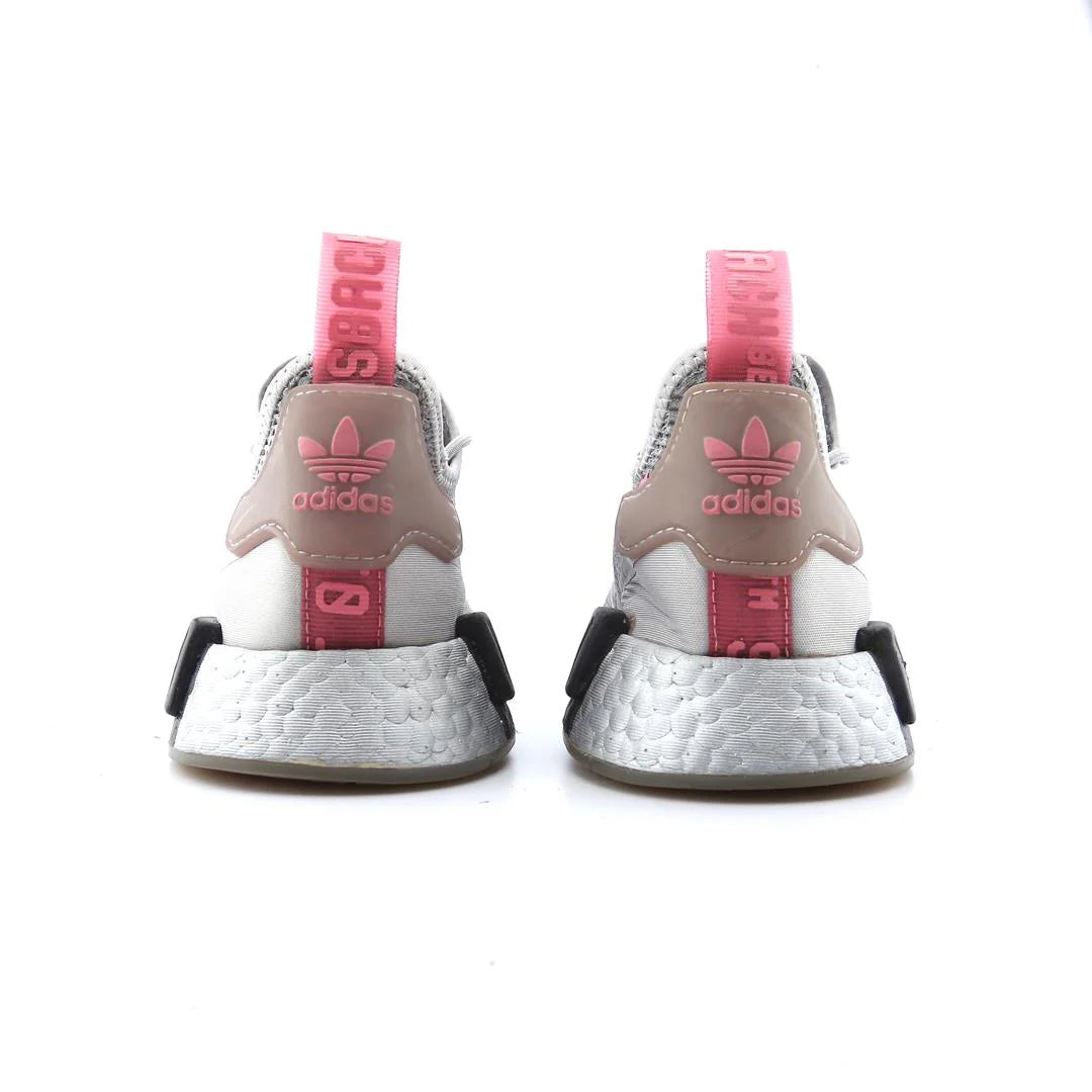 NMD R1 SPECTOO NASA