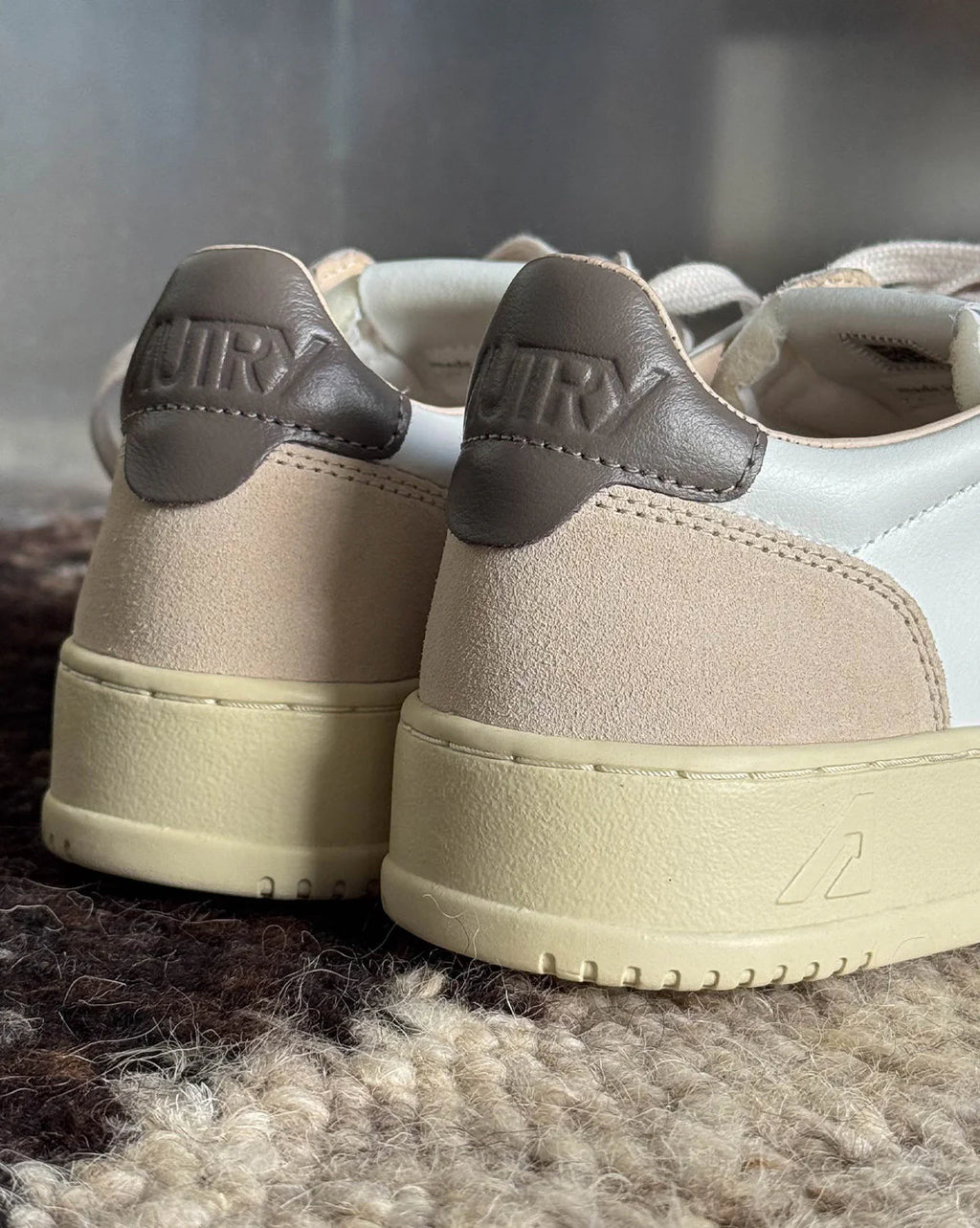 Medalist *Leather / Suede*