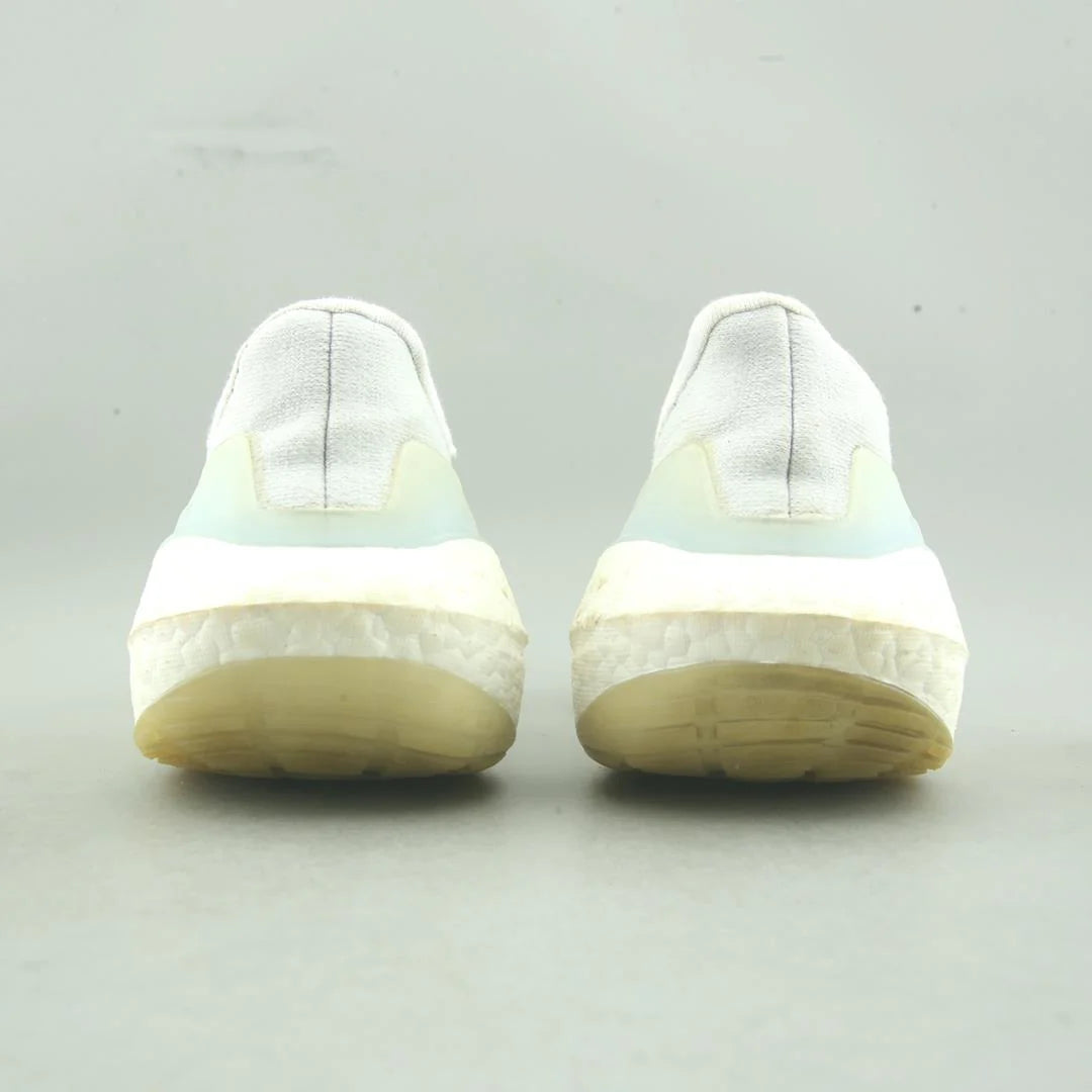 ULTRA BOOST 21