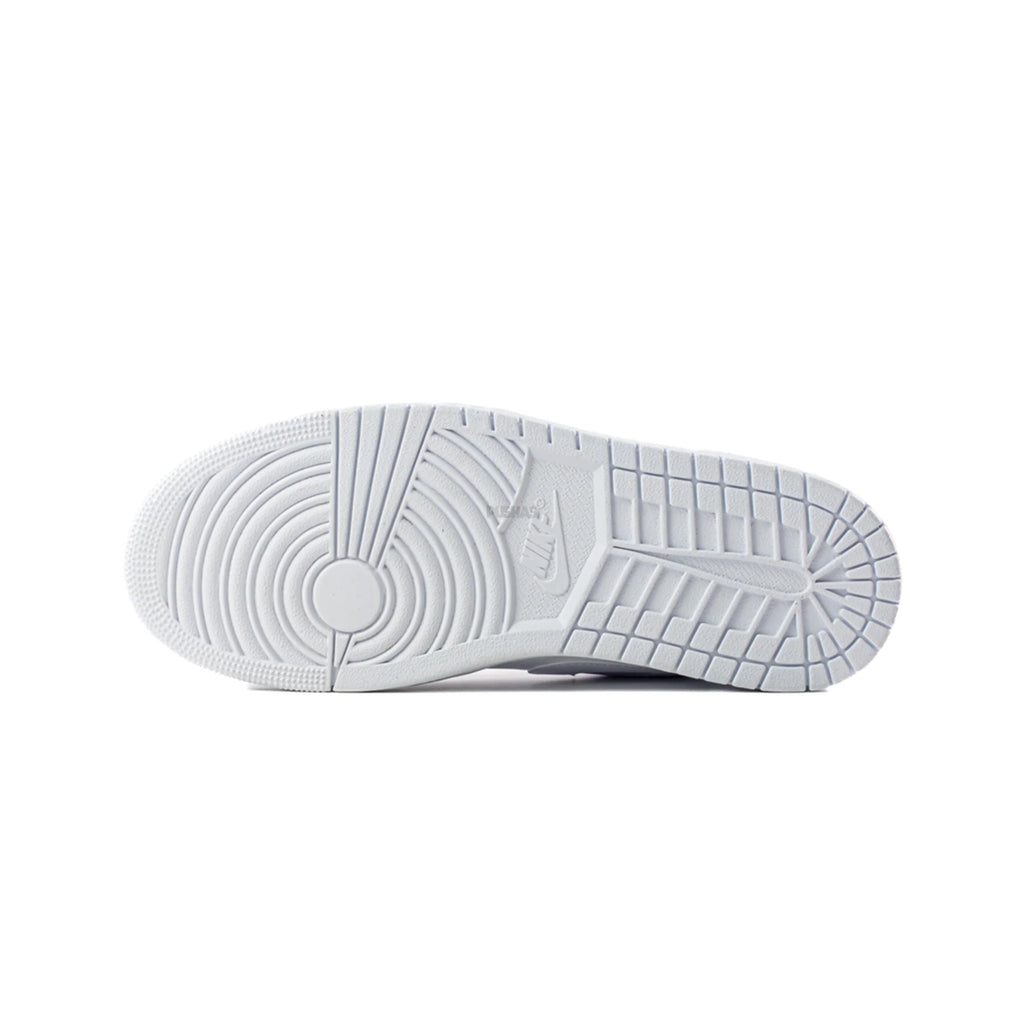 1 Low 'Triple White'