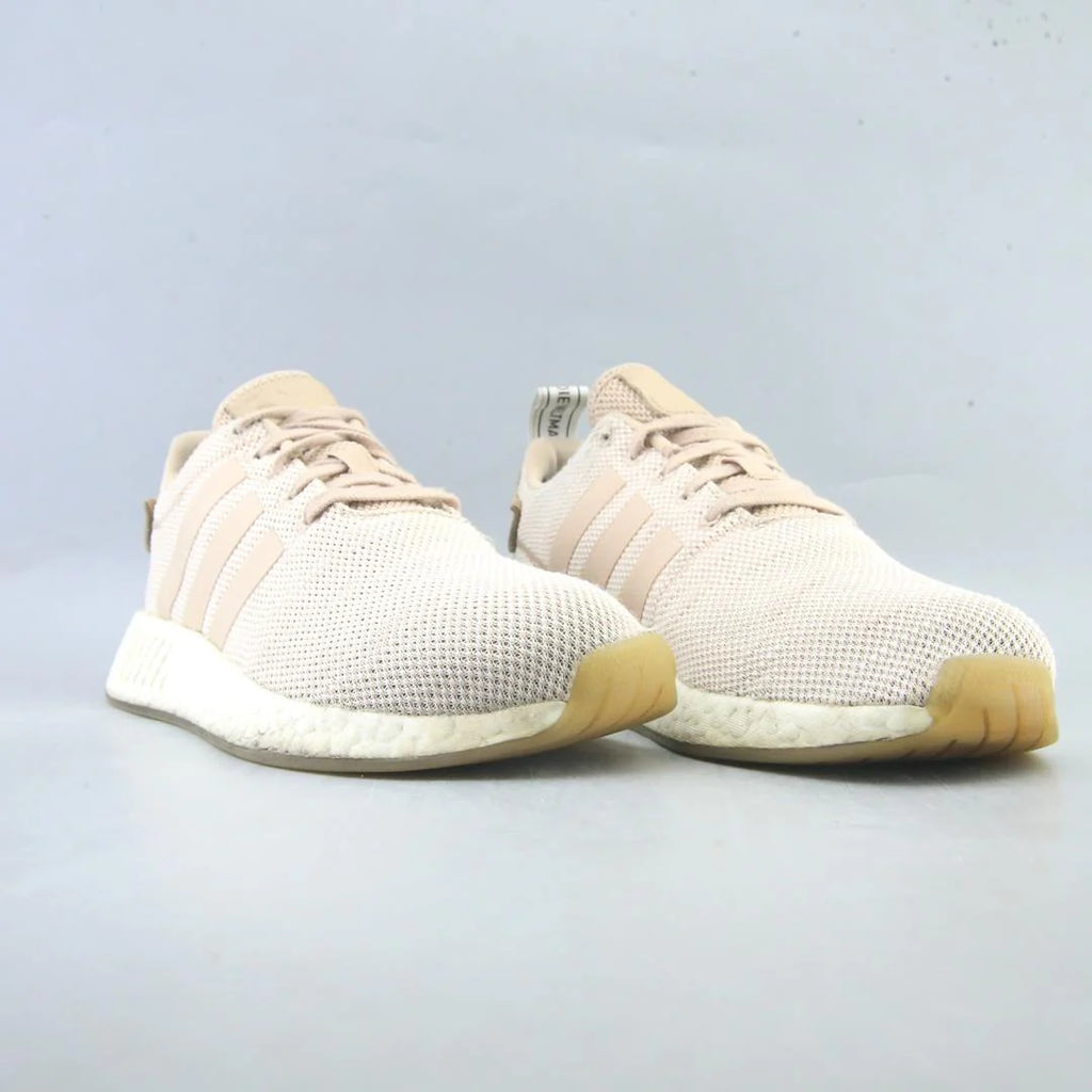 NMD R2